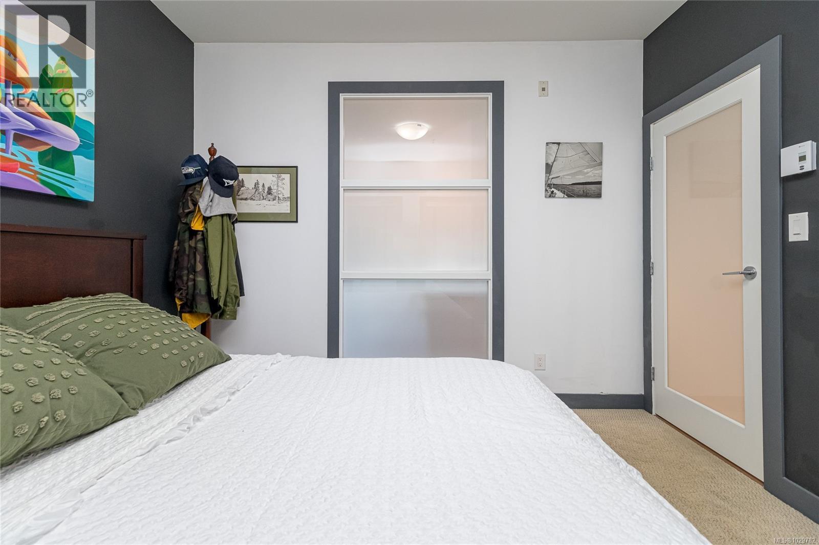 201 1008 Tillicum Rd, Esquimalt, British Columbia  V9A 1Z8 - Photo 14 - 1029782