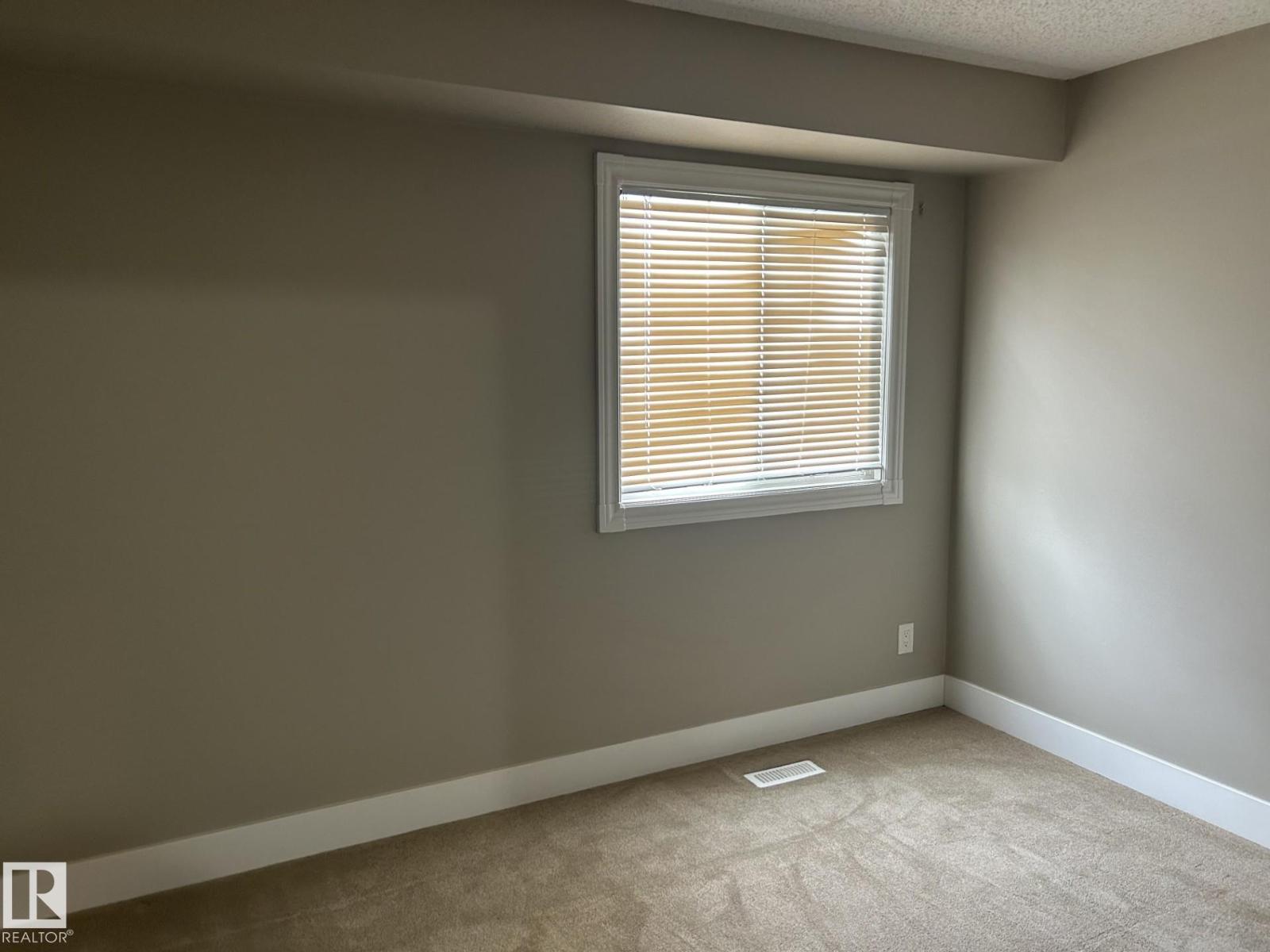 Unknown Address, ,     - Photo 12 - E4478770