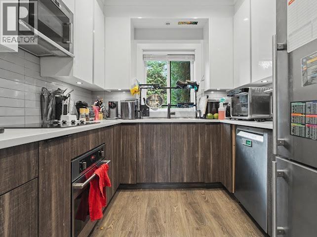 2412 Dundas Street, Vancouver, British Columbia  V5K 1P6 - Photo 7 - R3098787