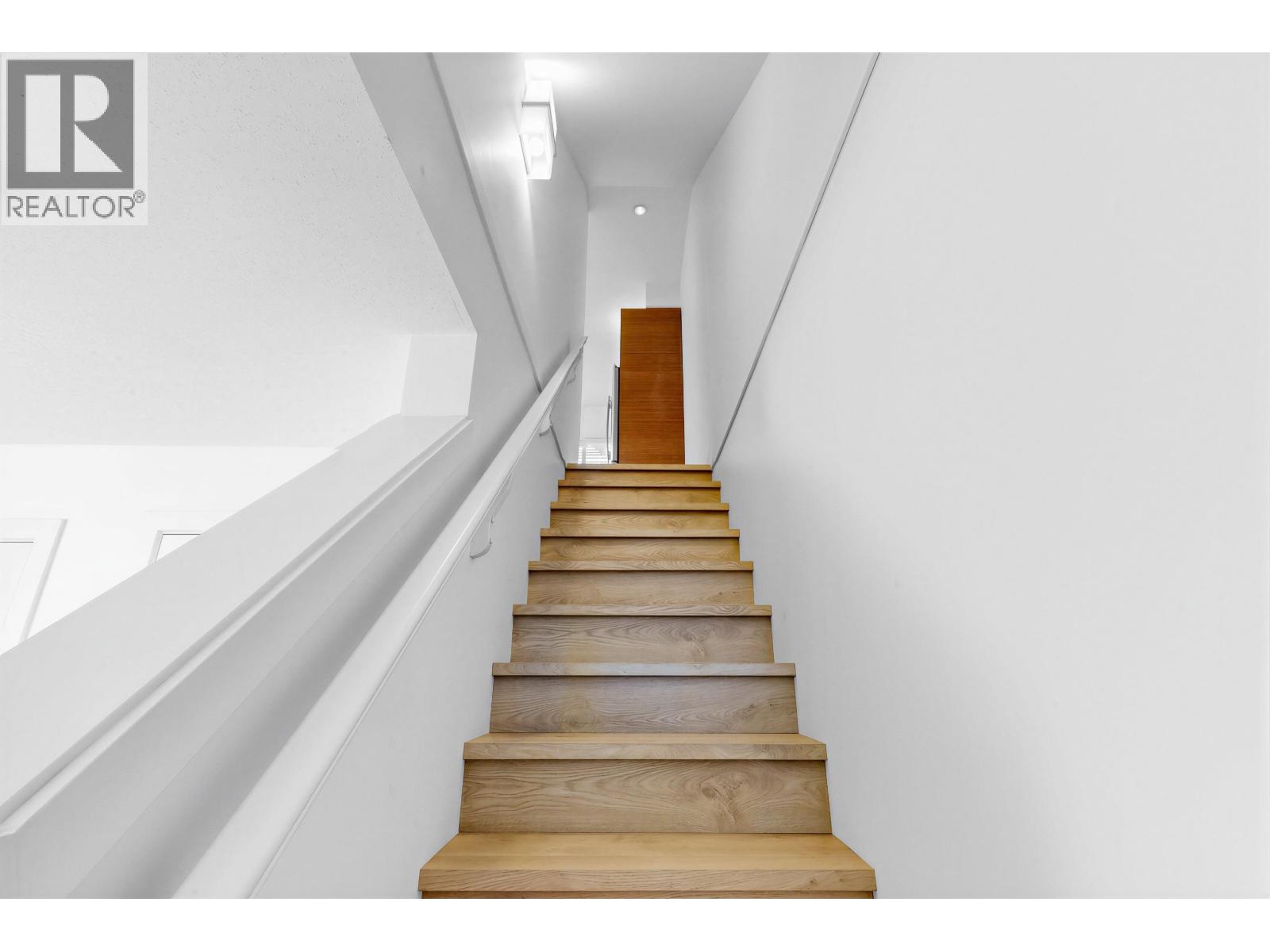 9 7199 Moffatt Road, Richmond, British Columbia  V6Y 1X9 - Photo 4 - R3102710