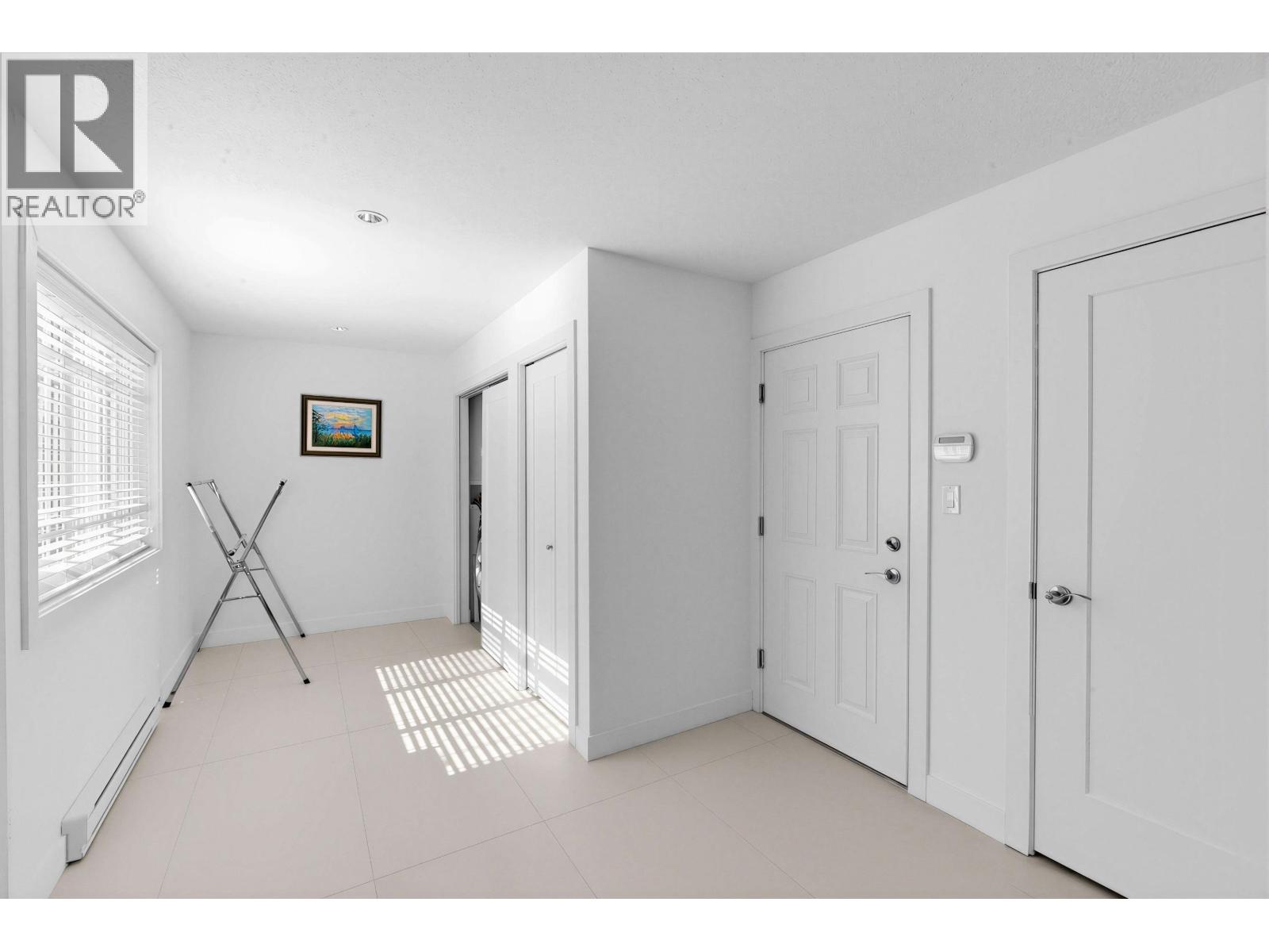 9 7199 Moffatt Road, Richmond, British Columbia  V6Y 1X9 - Photo 3 - R3102710