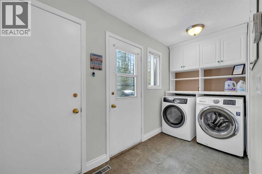 336207 Leisure Lake Drive W, Rural Foothills County, Alberta  T0L 1W2 - Photo 19 - A2295240