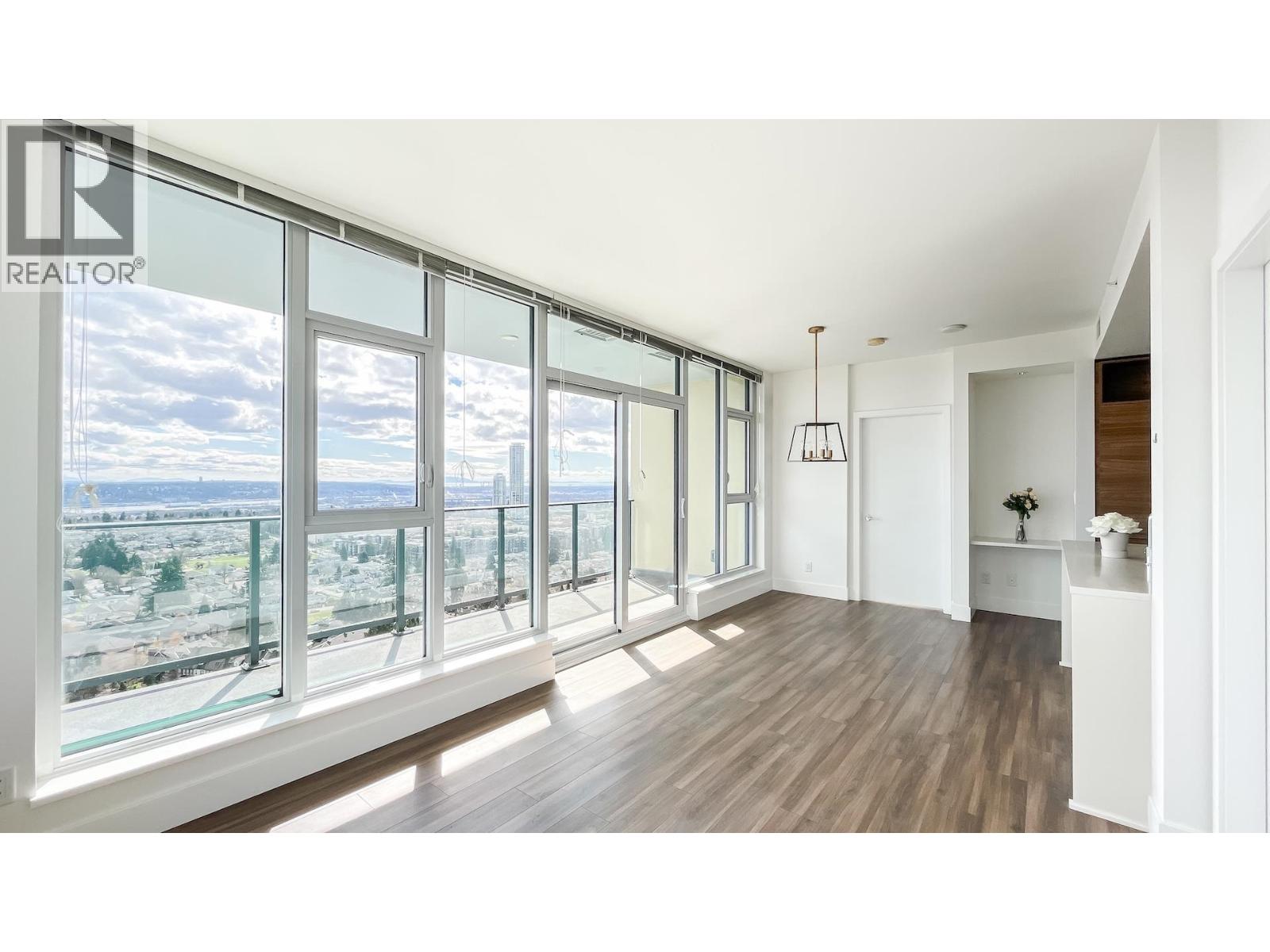 2108 7303 Noble Lane, Burnaby, British Columbia  V3N 0H2 - Photo 11 - R3102524