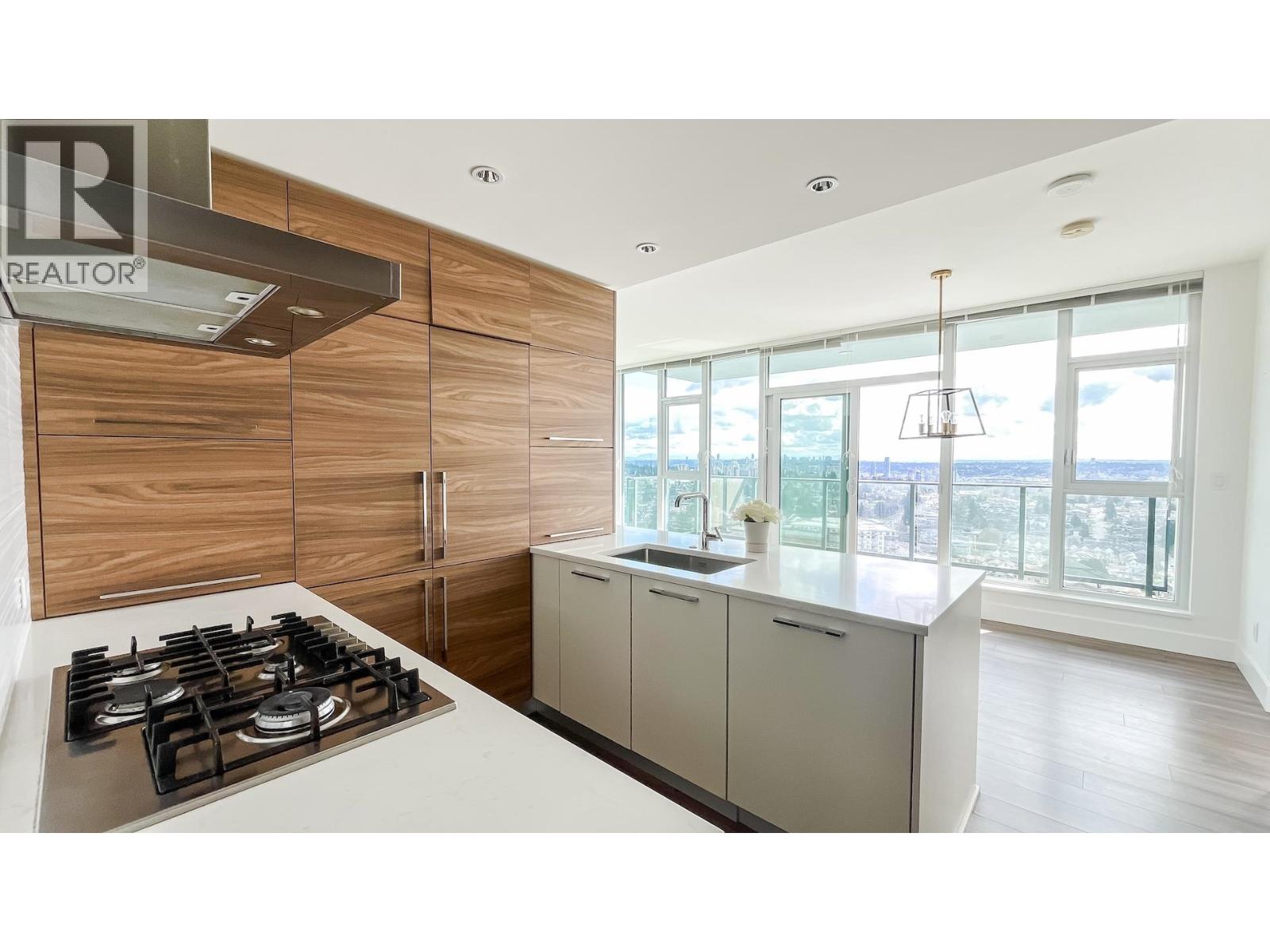 2108 7303 Noble Lane, Burnaby, British Columbia  V3N 0H2 - Photo 10 - R3102524