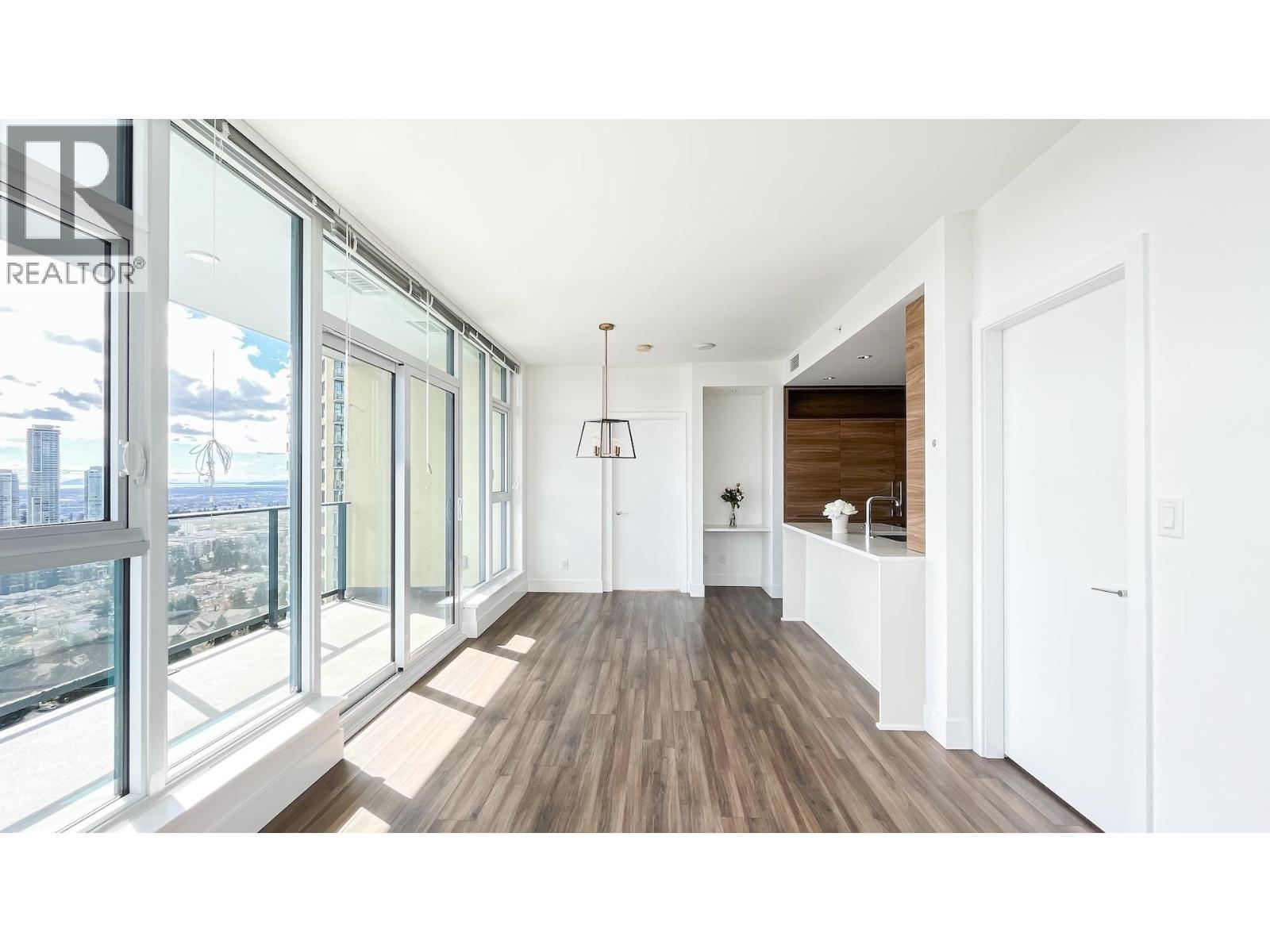 2108 7303 Noble Lane, Burnaby, British Columbia  V3N 0H2 - Photo 12 - R3102524