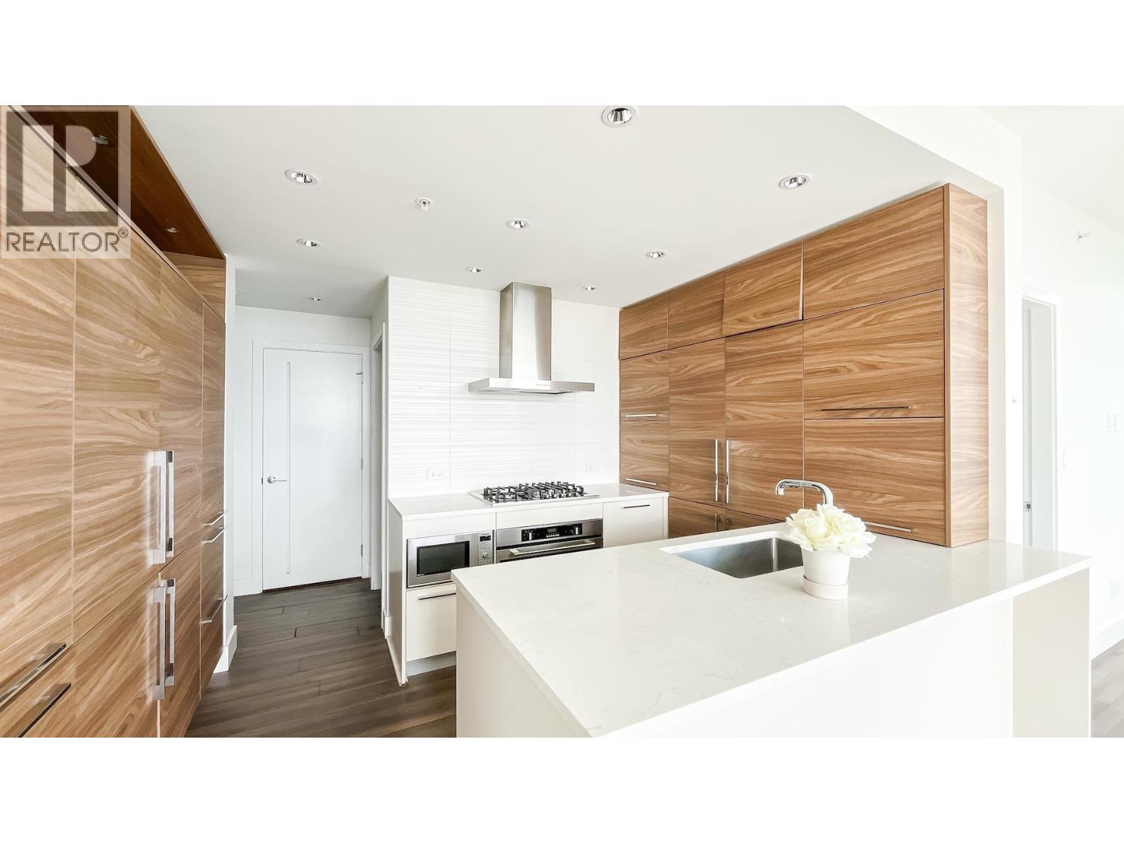 2108 7303 Noble Lane, Burnaby, British Columbia  V3N 0H2 - Photo 8 - R3102524