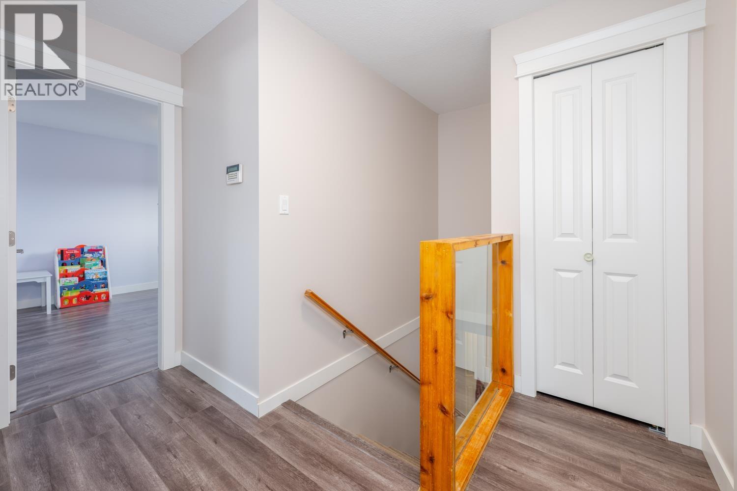 10481 Hollybank Drive, Richmond, British Columbia  V7E 4S4 - Photo 15 - R3102758