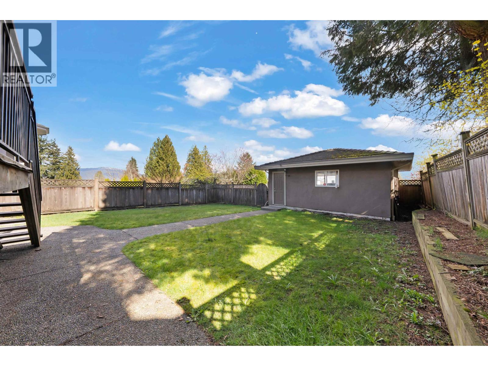 6166 Denbigh Avenue, Burnaby, British Columbia  V5H 3R5 - Photo 36 - R3102303