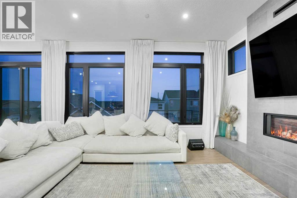 54 Calhoun Crescent NE, Calgary, Alberta  T3P 1X8 - Photo 9 - A2290900