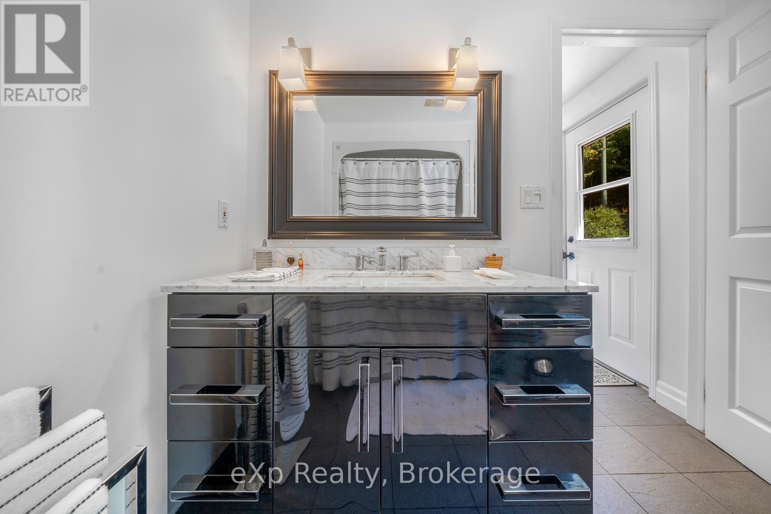 4 Fire Route 140 (Turtle Lane) Lane, Mckellar, Ontario  P0G 1C0 - Photo 13 - X12715532