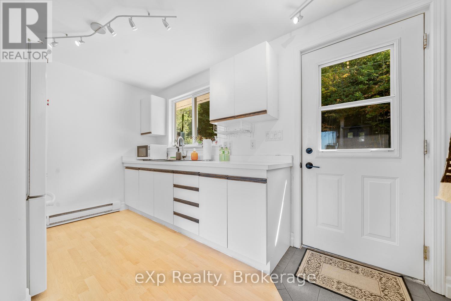 4 Fire Route 140 (Turtle Lane) Lane, Mckellar, Ontario  P0G 1C0 - Photo 5 - X12715532