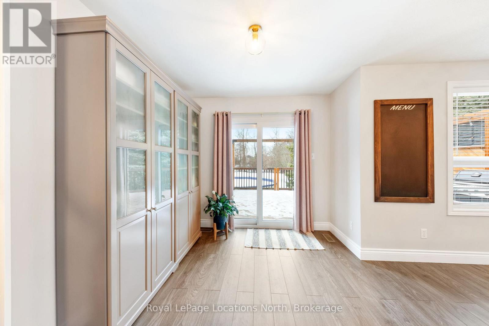 58 Lamont Creek Drive, Wasaga Beach, Ontario  L9Z 1J9 - Photo 15 - S12912914