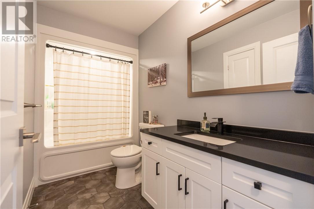 4386 Larocque Avenue, Hanmer, Ontario  P3P 0C9 - Photo 35 - 2126883