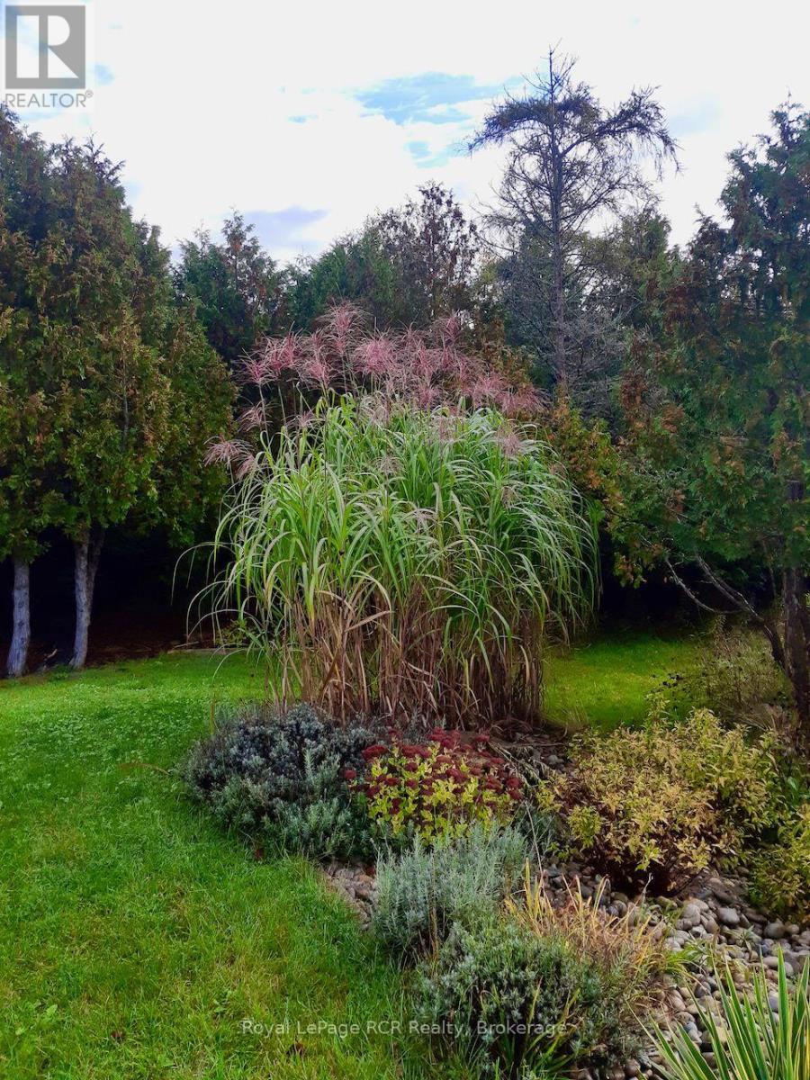 34 Hatt Street, Northern Bruce Peninsula, Ontario  N0H 2R0 - Photo 35 - X12912866