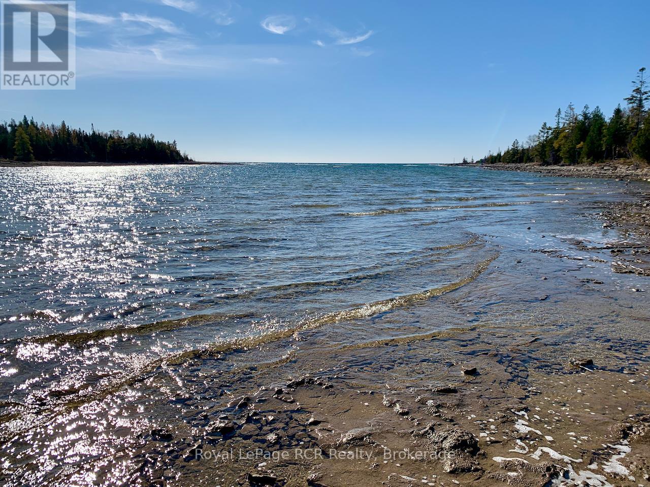 34 Hatt Street, Northern Bruce Peninsula, Ontario  N0H 2R0 - Photo 5 - X12912866