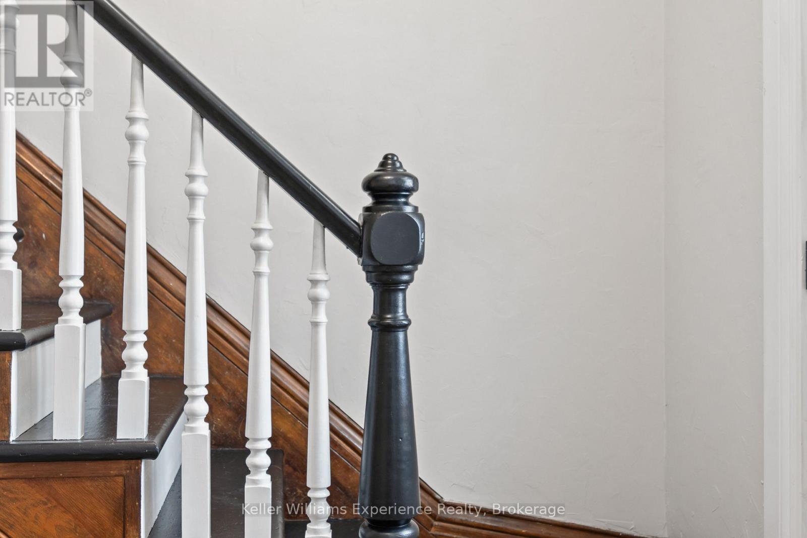 253 11th Street E, Owen Sound, Ontario  N4K 1T8 - Photo 17 - X12912892