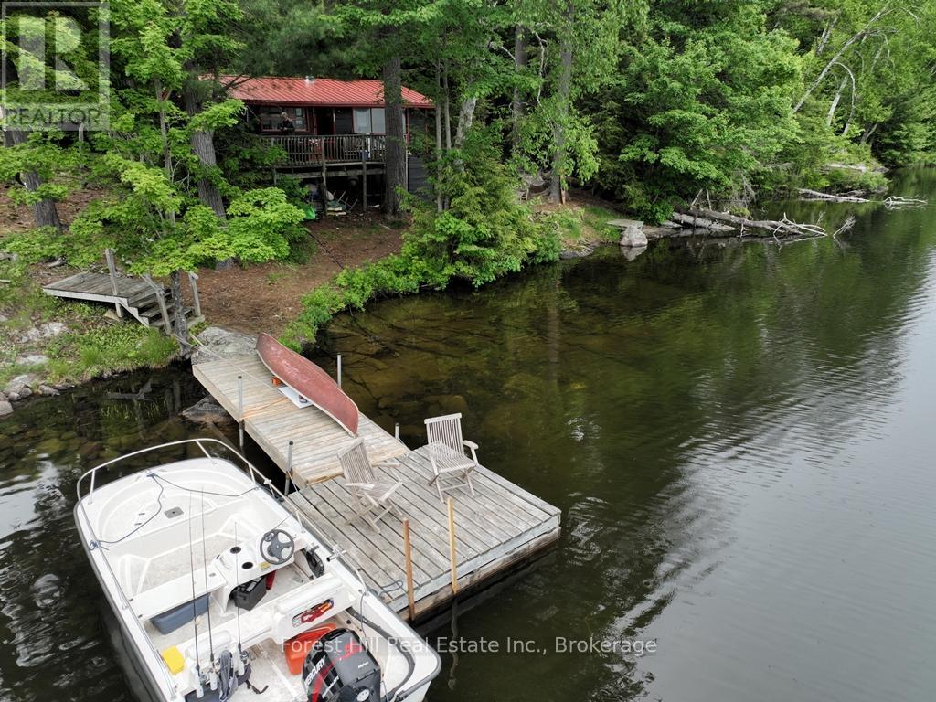 1293 CAUSEWAY DRIVE, Algonquin Highlands, Ontario