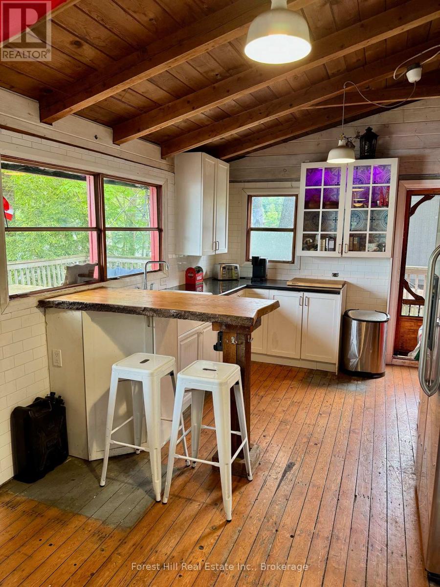 1293 Causeway Drive, Algonquin Highlands, Ontario  P0A 1E0 - Photo 26 - X12912902