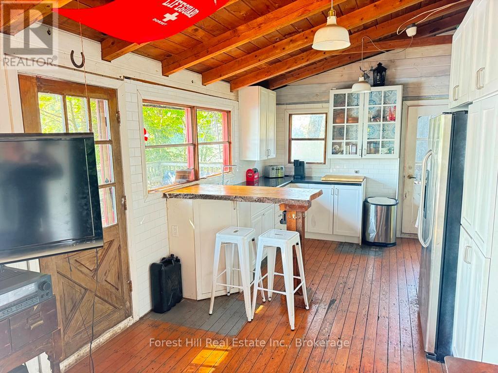 1293 Causeway Drive, Algonquin Highlands, Ontario  P0A 1E0 - Photo 28 - X12912902