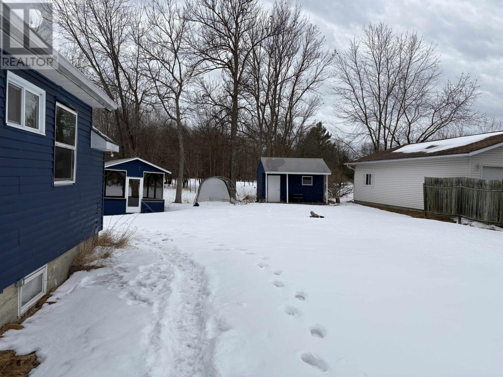 1232 Sunset Dr, Fort Frances, Ontario  P9A 2T8 - Photo 24 - TB2600484