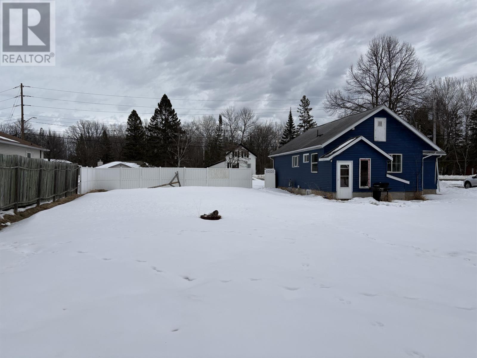 1232 Sunset Dr, Fort Frances, Ontario  P9A 2T8 - Photo 29 - TB2600484