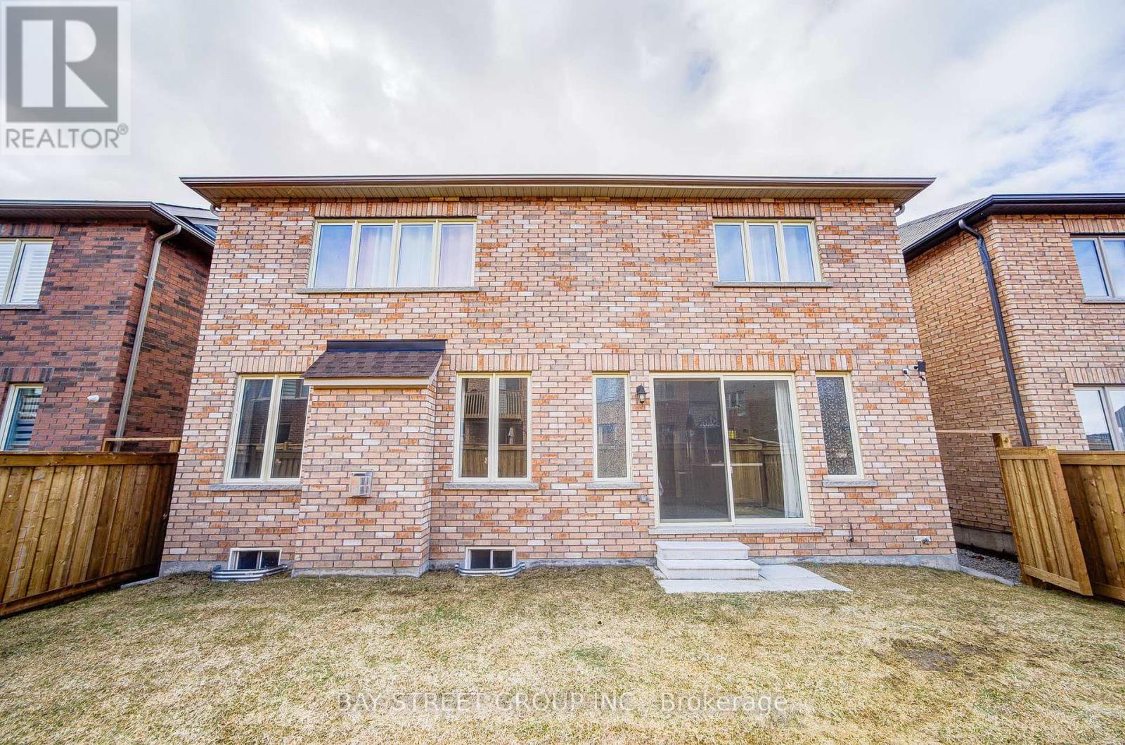 152 Ben Sinclair Avenue, East Gwillimbury, Ontario  L9N 0Z2 - Photo 35 - N12859002