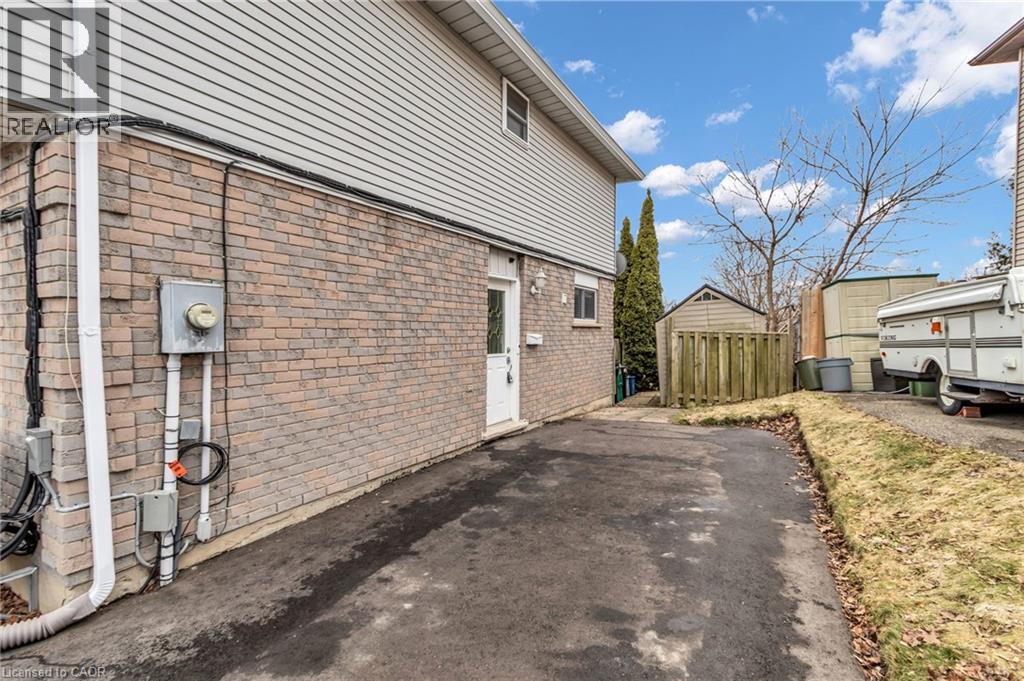 25 Carter Crescent, Cambridge, Ontario  N1R 7L9 - Photo 3 - 40814140