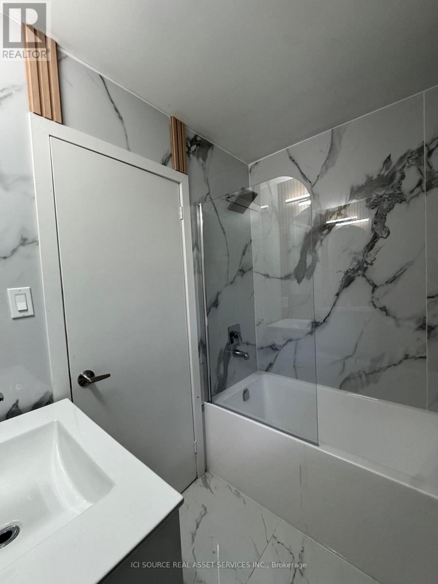 10 - 914 Mohawk Road E, Hamilton, Ontario  L8T 2R8 - Photo 15 - X12908052