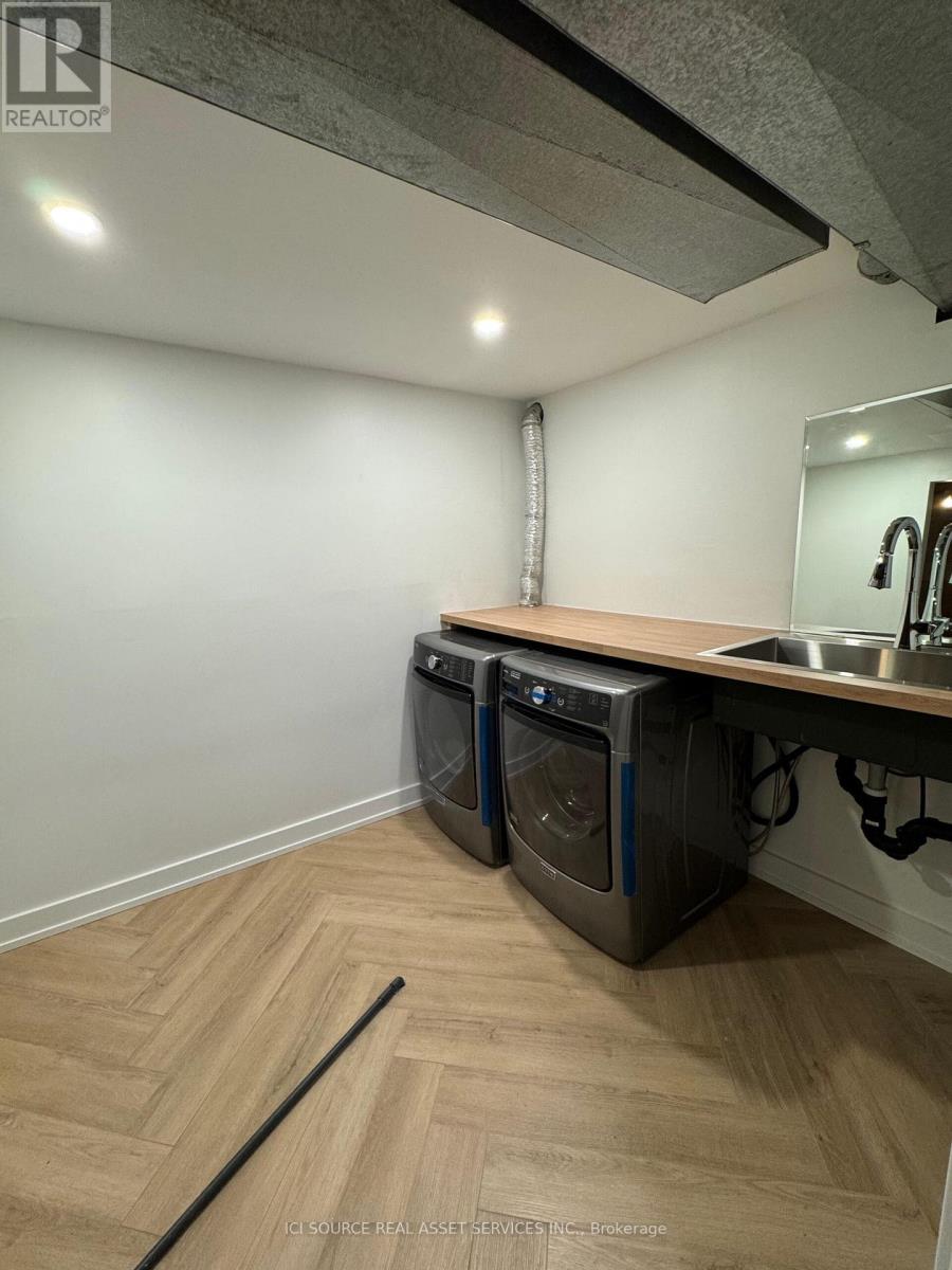 10 - 914 Mohawk Road E, Hamilton, Ontario  L8T 2R8 - Photo 18 - X12908052