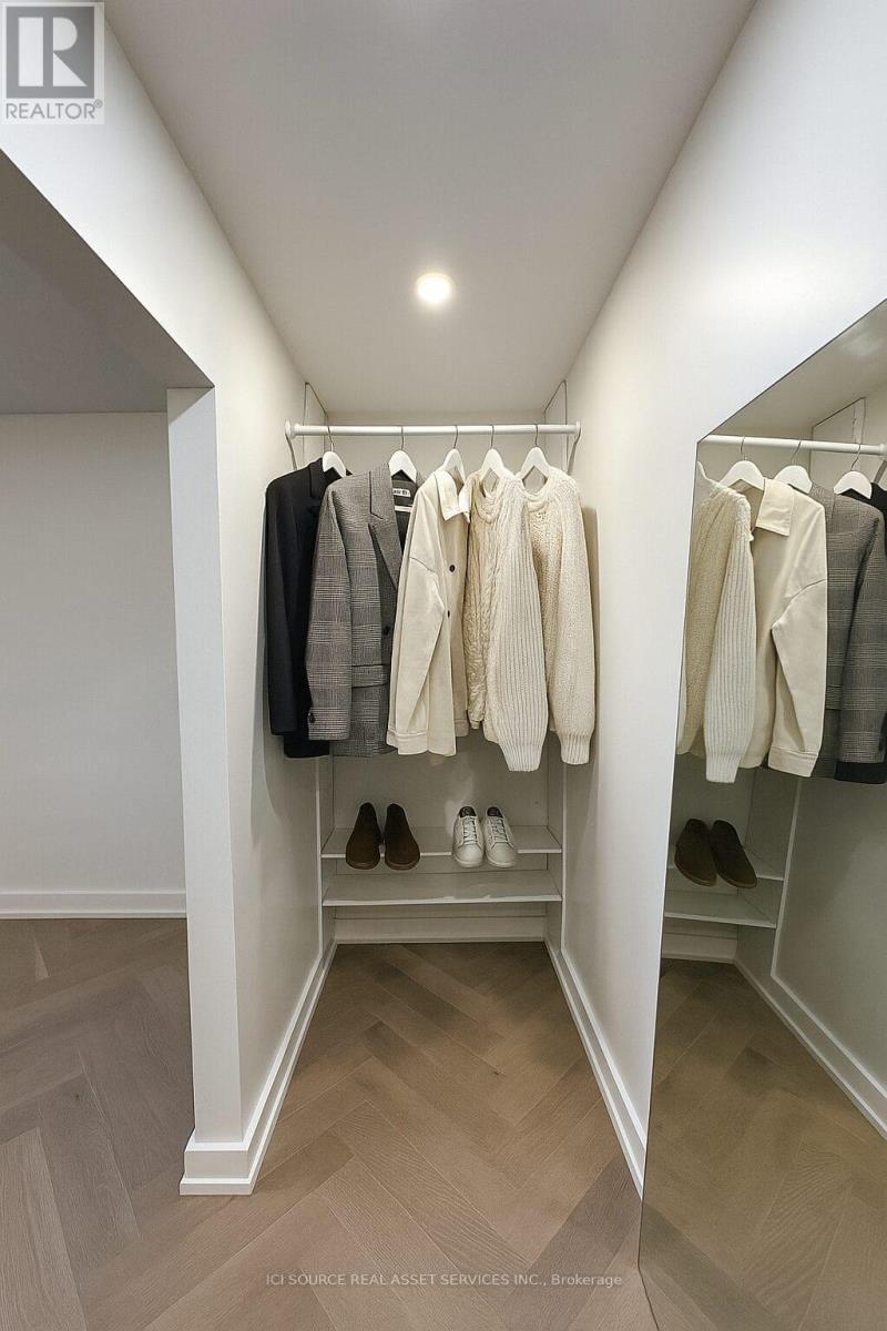 10 - 914 Mohawk Road E, Hamilton, Ontario  L8T 2R8 - Photo 9 - X12908052