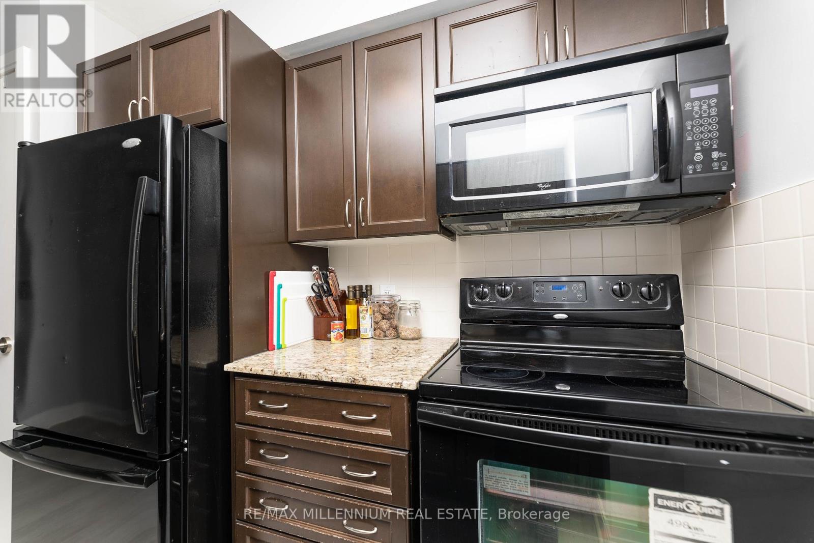 3910 - 125 Village Green Square, Toronto, Ontario  M1S 0L1 - Photo 13 - E12752650