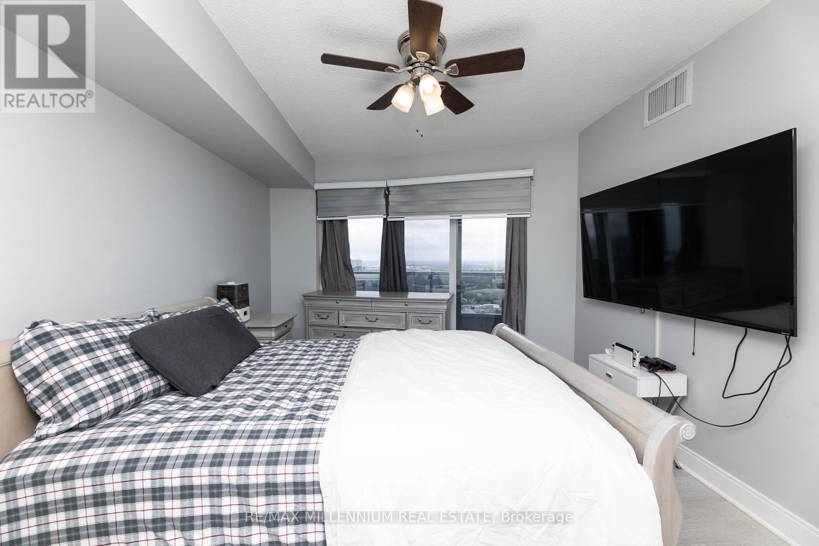 3910 - 125 Village Green Square, Toronto, Ontario  M1S 0L1 - Photo 23 - E12752650