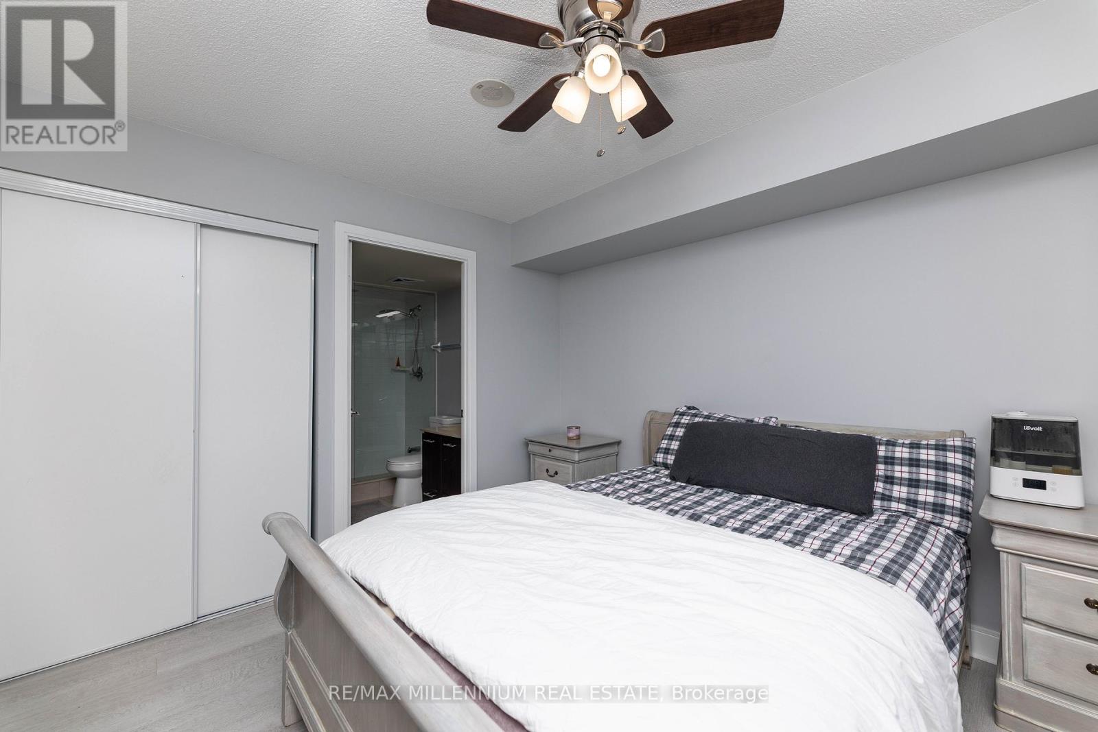 3910 - 125 Village Green Square, Toronto, Ontario  M1S 0L1 - Photo 21 - E12752650