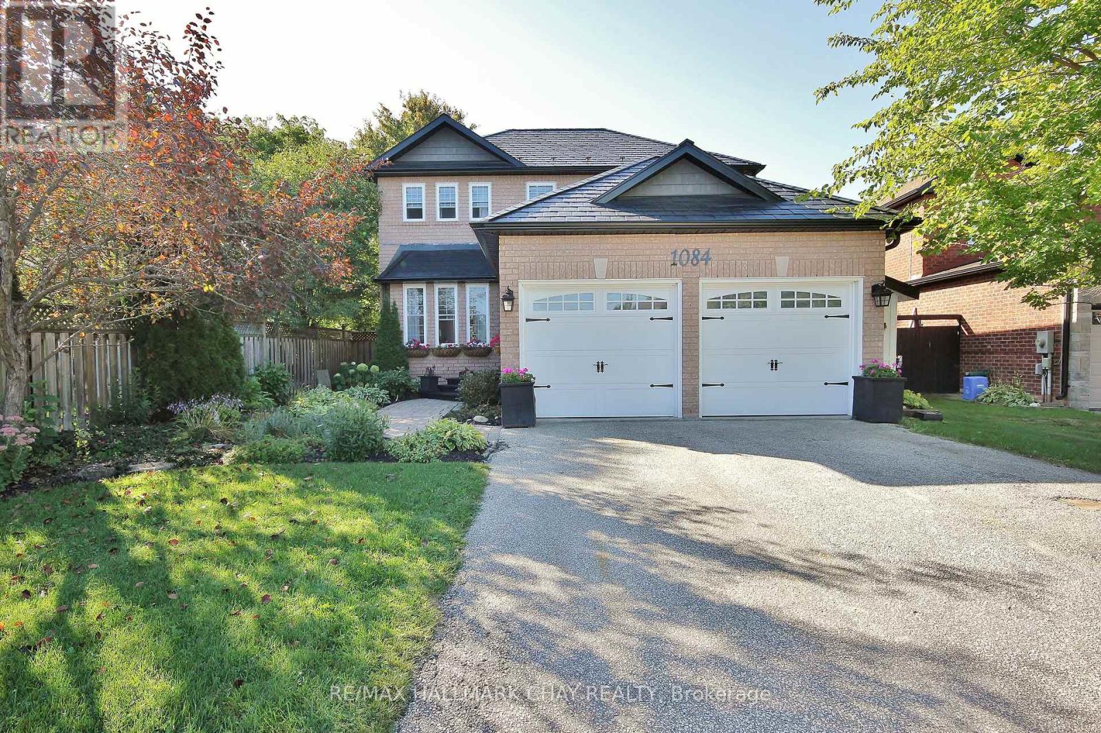 1084 WINNIFRED COURT, Innisfil, Ontario