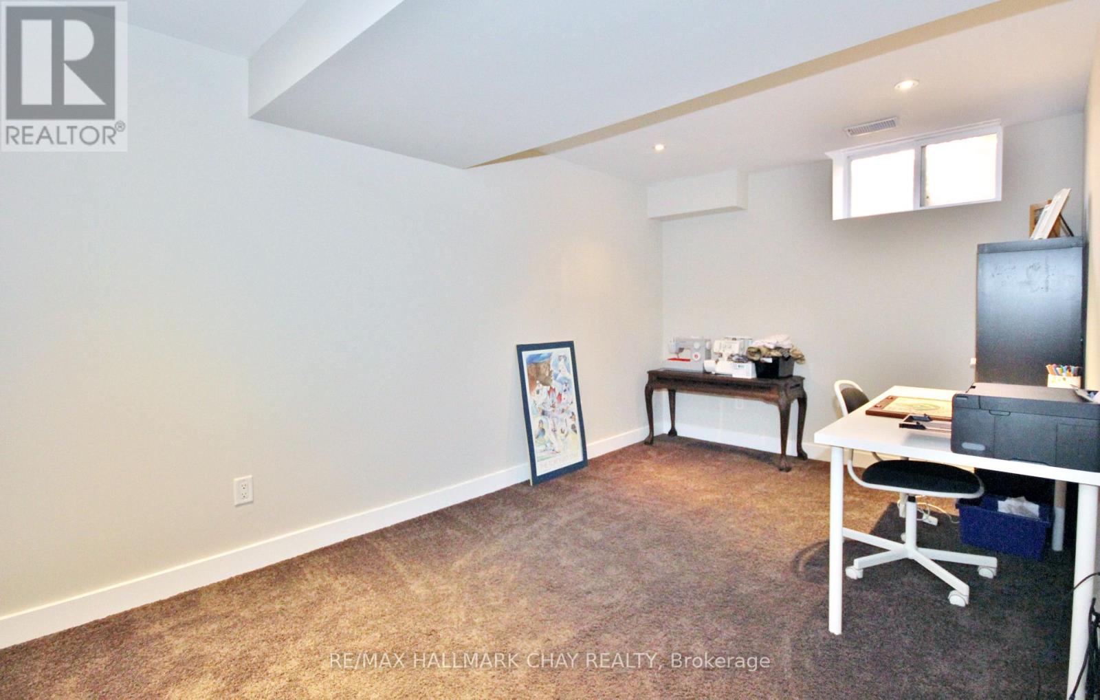 1084 Winnifred Court, Innisfil, Ontario  L9S 2B3 - Photo 27 - N12698484