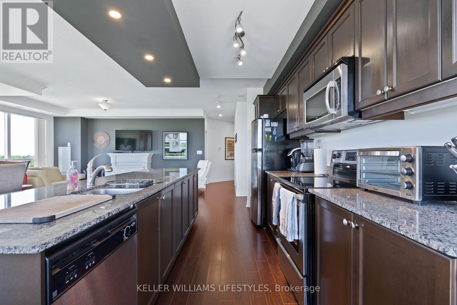 1004 - 1030 Coronation Drive, London North, Ontario  N6G 0G5 - Photo 16 - X12912962