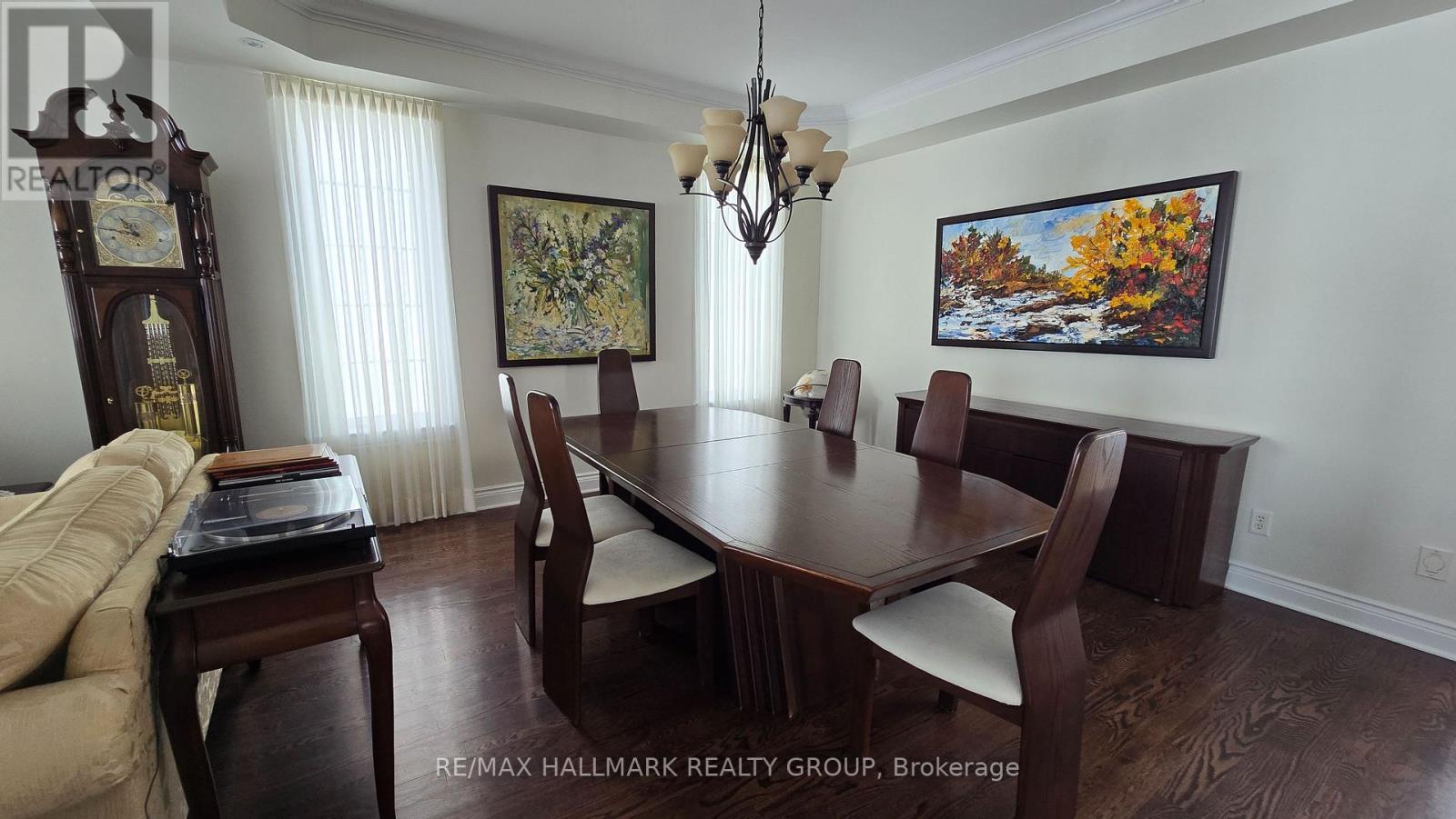 453 Keith Crescent, Ottawa, Ontario  K1W 0A5 - Photo 4 - X12912920