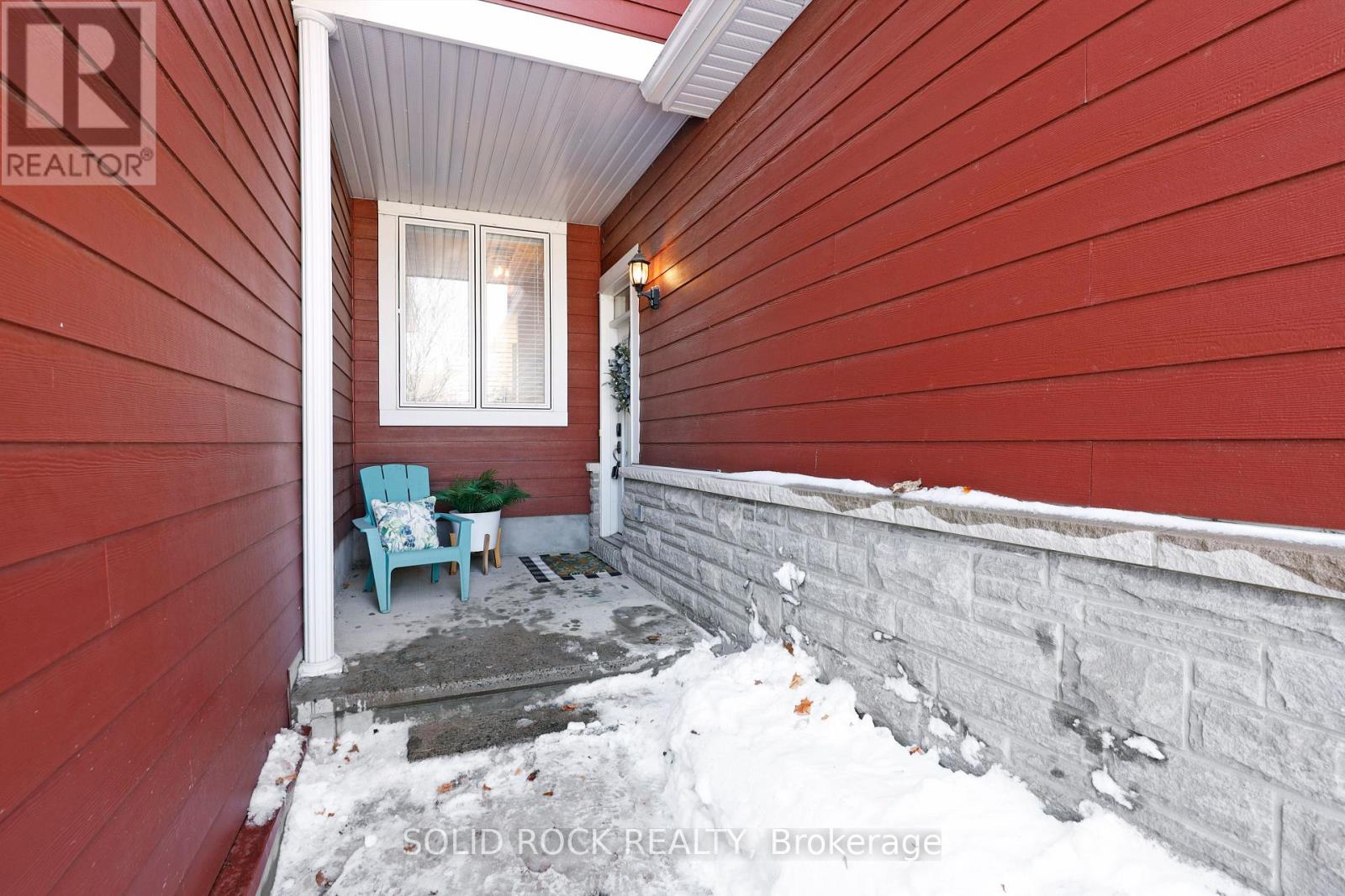 62 Evelyn Powers Private, Ottawa, Ontario  K2S 0E1 - Photo 3 - X12912930