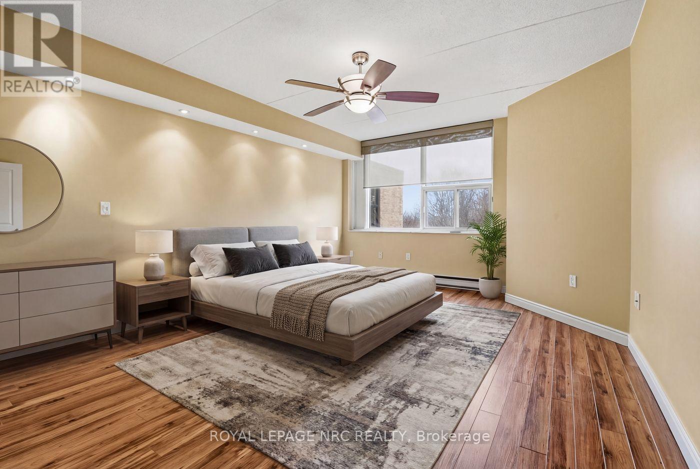 601b - 200 20 Highway W, Pelham, Ontario  L3E 0V7 - Photo 18 - X12912924