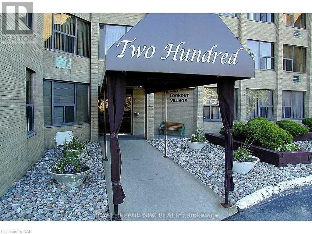 601b - 200 20 Highway W, Pelham, Ontario  L3E 0V7 - Photo 3 - X12912924