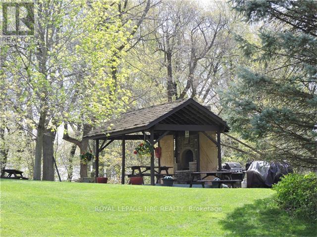 601b - 200 20 Highway W, Pelham, Ontario  L3E 0V7 - Photo 33 - X12912924