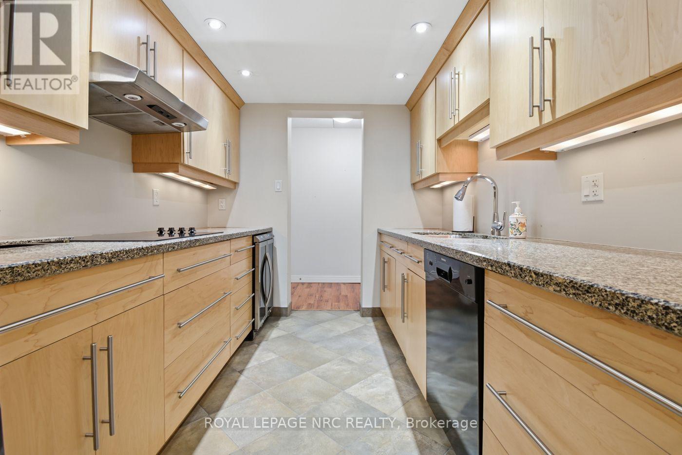 601b - 200 20 Highway W, Pelham, Ontario  L3E 0V7 - Photo 9 - X12912924