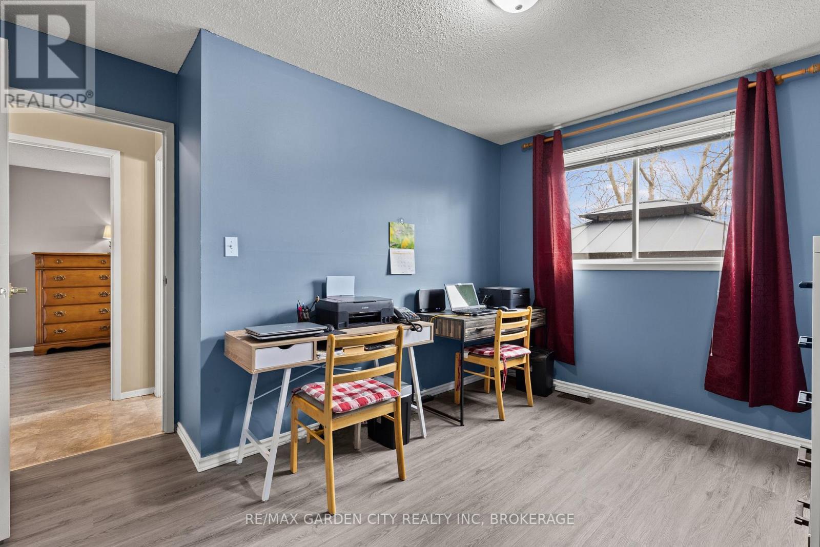 18 Thorncliff Drive, St. Catharines (Oakdale), Ontario  L2P 3N4 - Photo 20 - X12912932