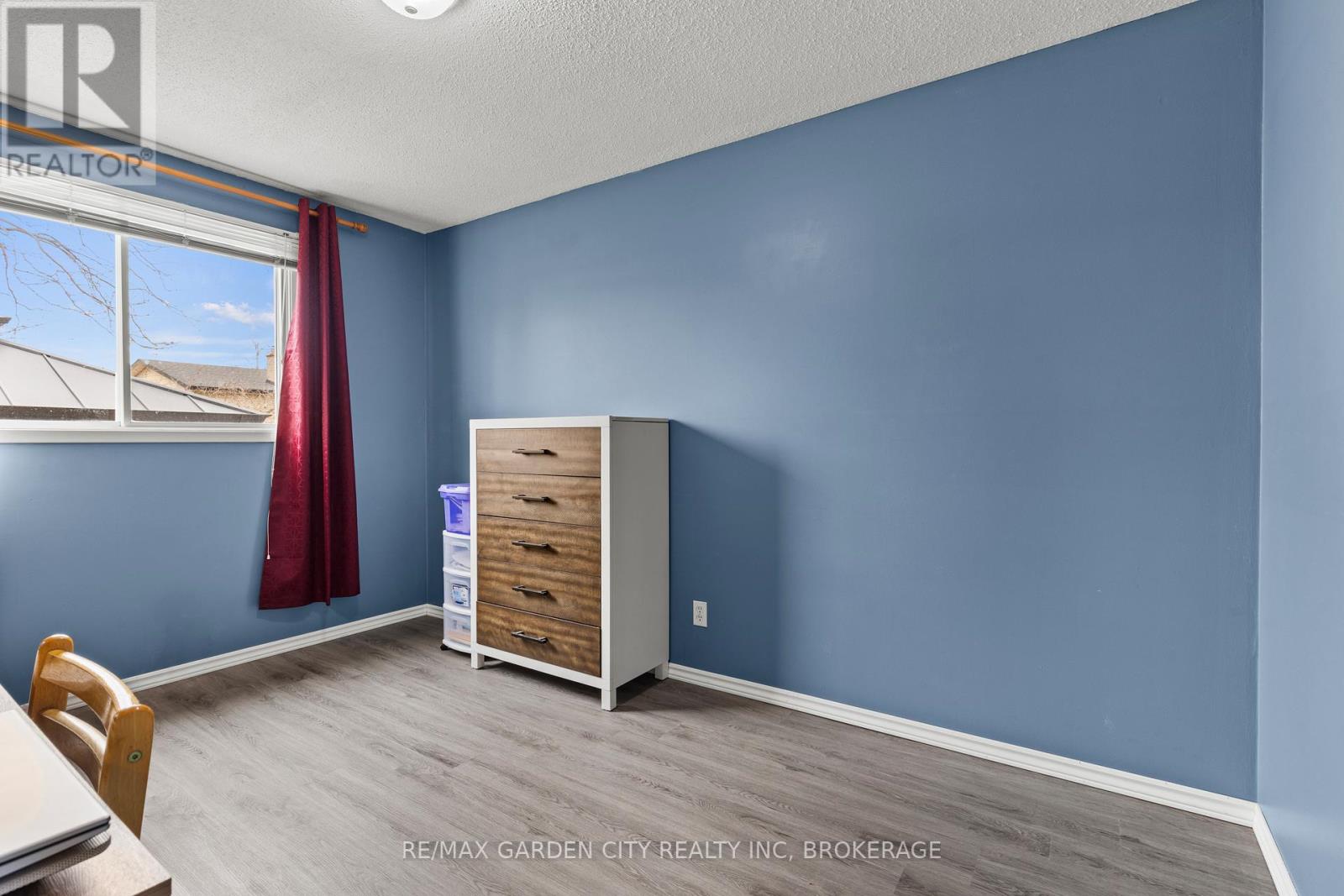 18 Thorncliff Drive, St. Catharines (Oakdale), Ontario  L2P 3N4 - Photo 21 - X12912932