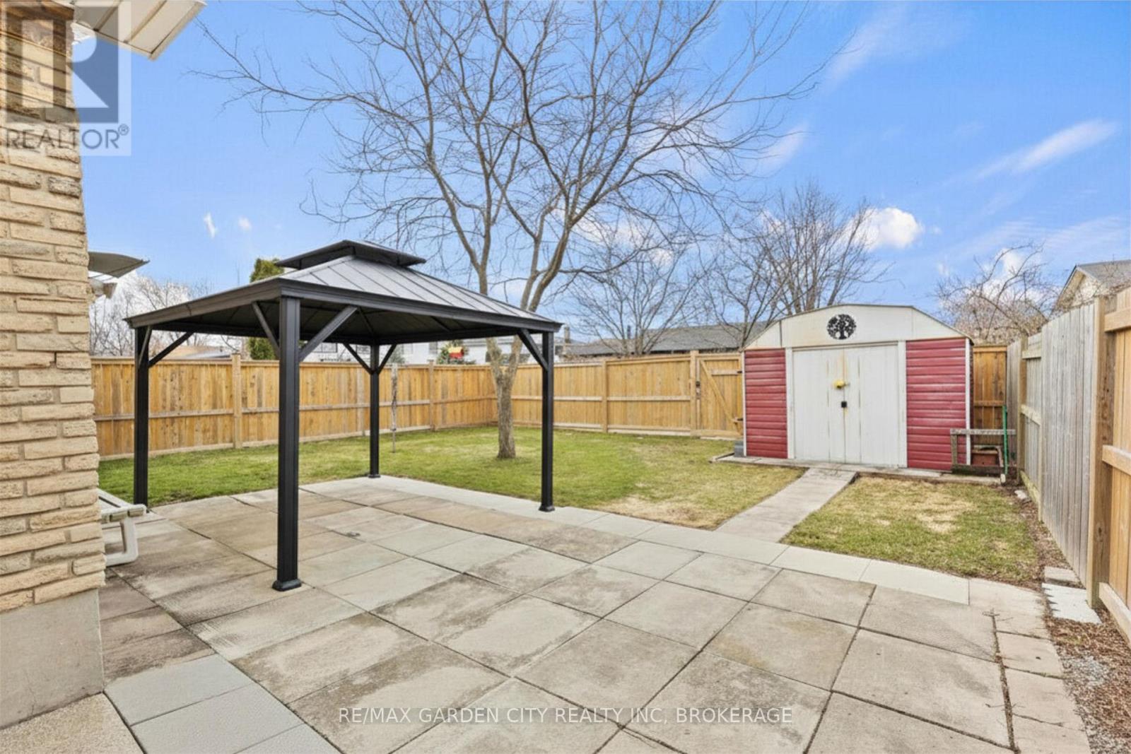 18 Thorncliff Drive, St. Catharines (Oakdale), Ontario  L2P 3N4 - Photo 31 - X12912932