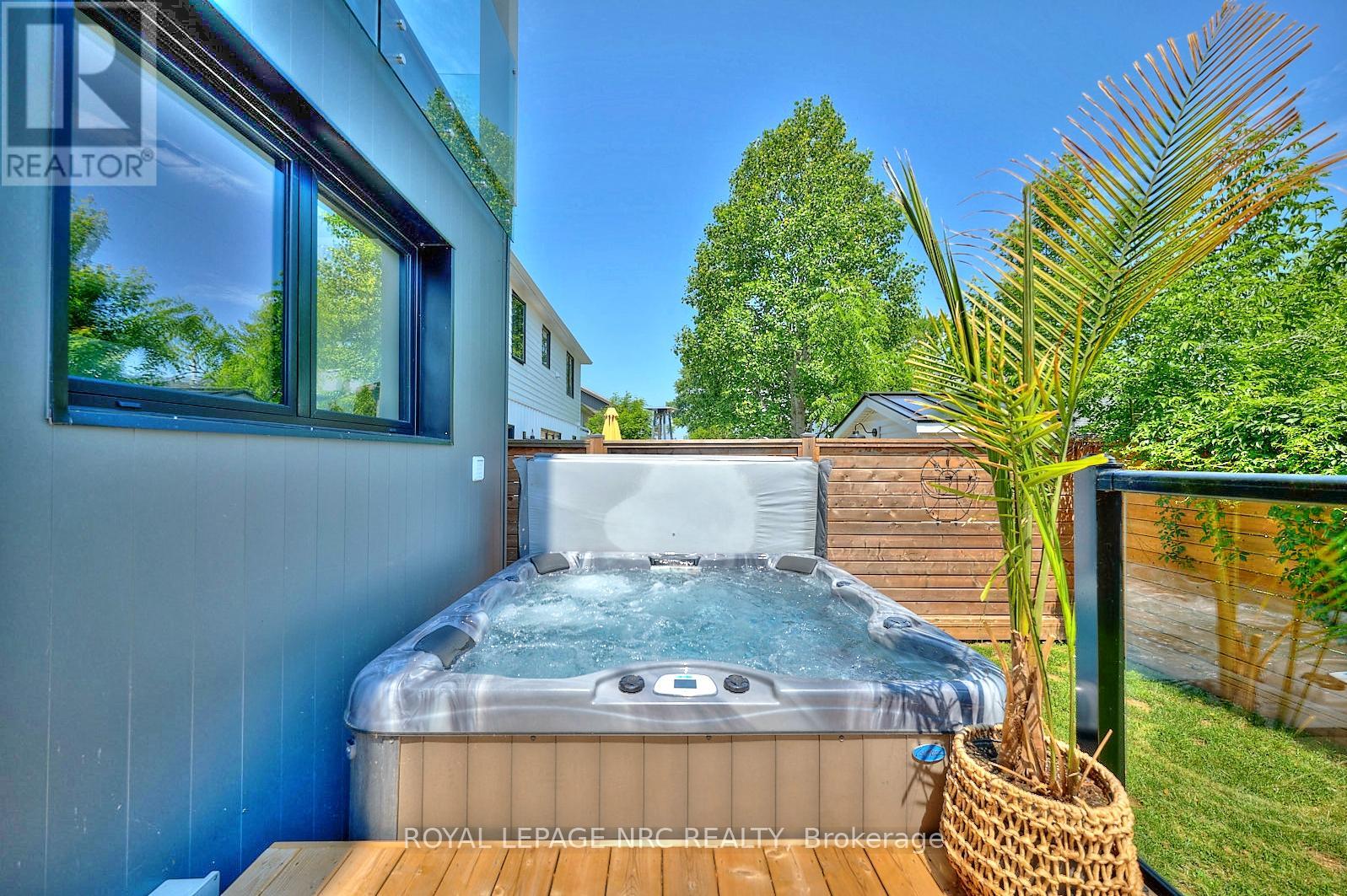 10 Pawling Street, St. Catharines, Ontario  L2N 5M2 - Photo 45 - X12912978