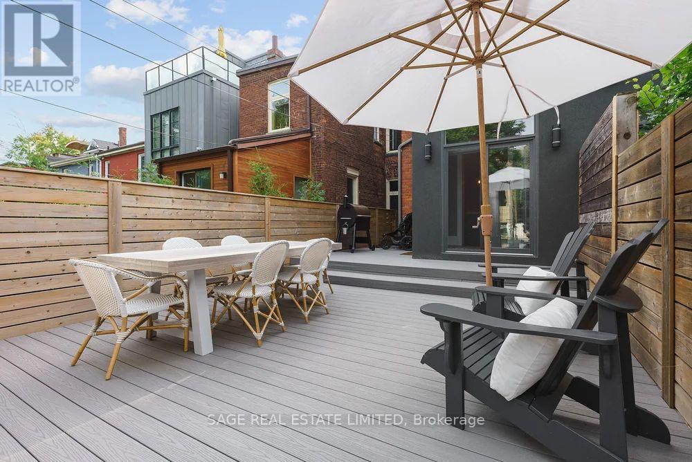 221 Crawford Street, Toronto, Ontario  M6J 2V5 - Photo 18 - C12912854