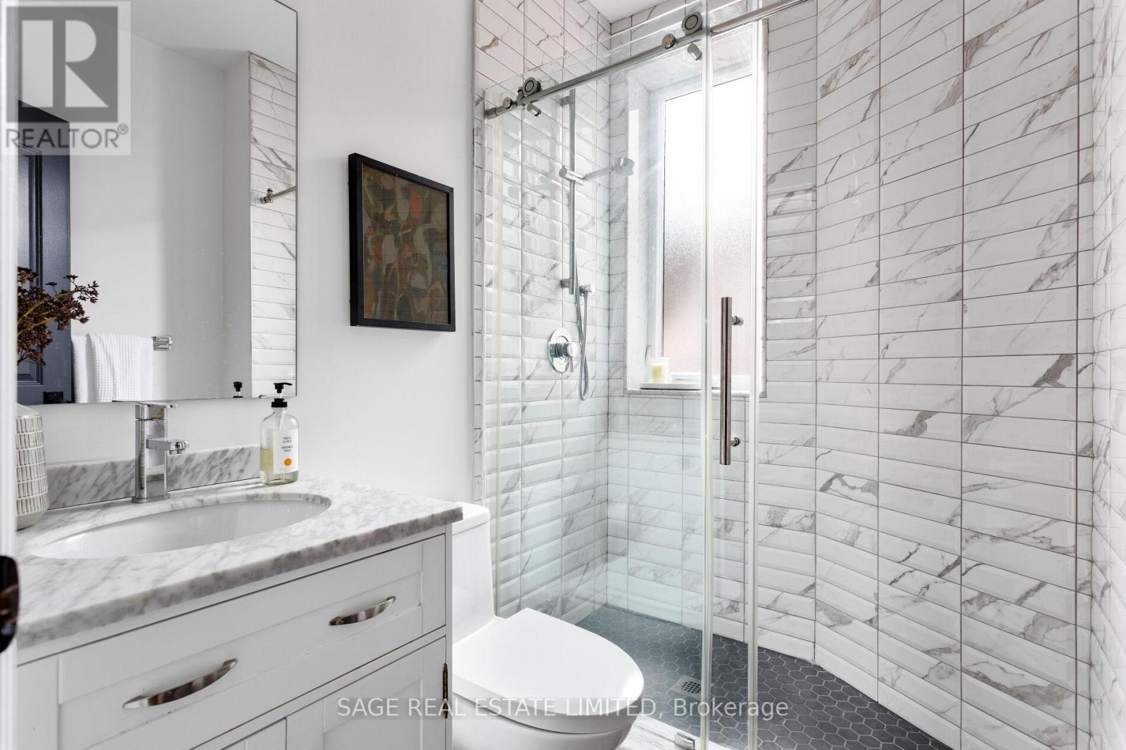 221 Crawford Street, Toronto, Ontario  M6J 2V5 - Photo 31 - C12912854