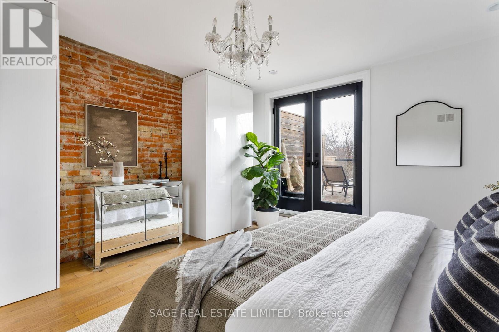 221 Crawford Street, Toronto, Ontario  M6J 2V5 - Photo 35 - C12912854