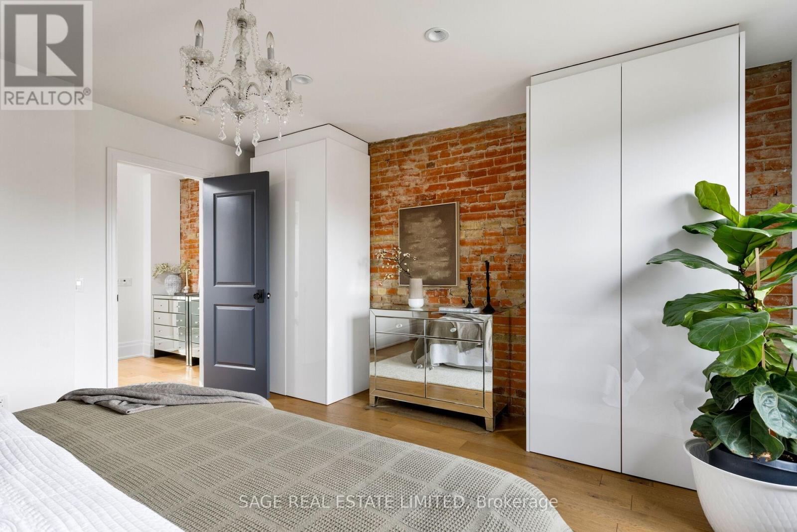 221 Crawford Street, Toronto, Ontario  M6J 2V5 - Photo 37 - C12912854